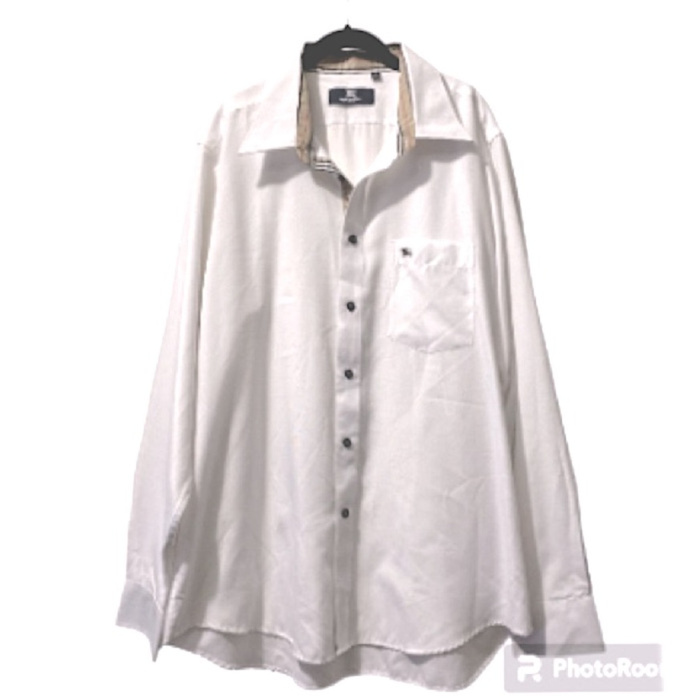 Burberry Iconic White Bottom Up T-shirt Size 18